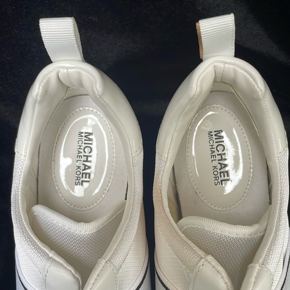 MICHAEL KORS CROC LEATHER LOGO HIGH TOP PLATFORM SNEAKERS - 8.5 - NEW !!๐ฅ๐ - Picture 5 of 12